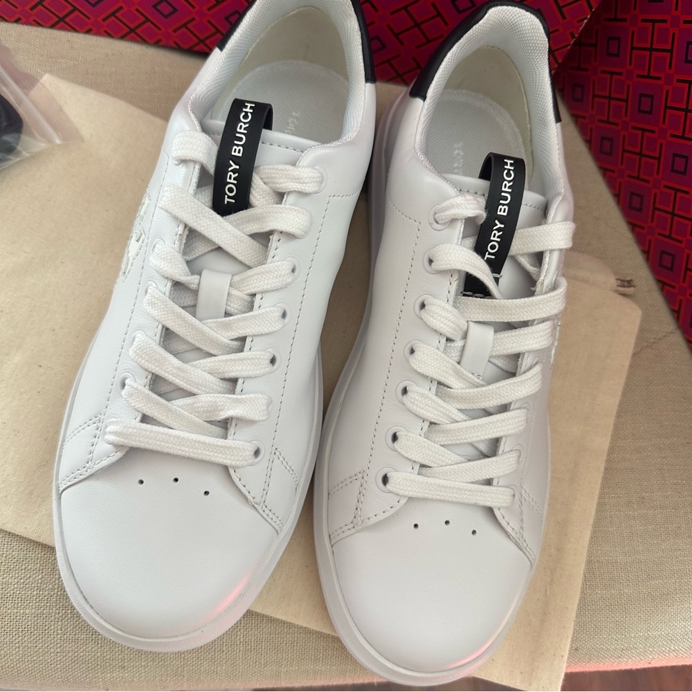 Tory Burch HOWELL COURT SNEAKER - Picture 5 of 13